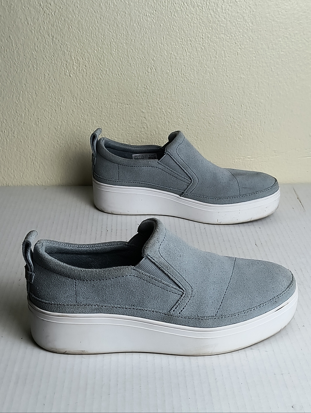 Toms Tristan 7 Light Gray Slip-Ons Sneakers Platform Low Top Preppy